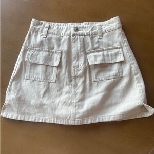 NWOT Princess Polly Beige Skort with Pockets